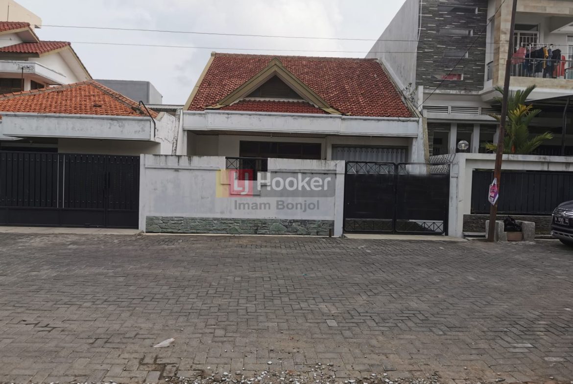 Jual Rumah Jalan Daerah Bugangan Semarang
