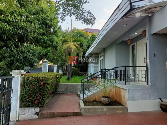 Jual Rumah Bukit Sari Banyumanik Semarang Barat