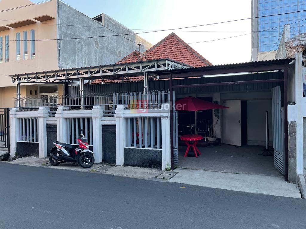 Jual Rumah Pusat Kota Dekat Mall Ciputra Semarang Tengah