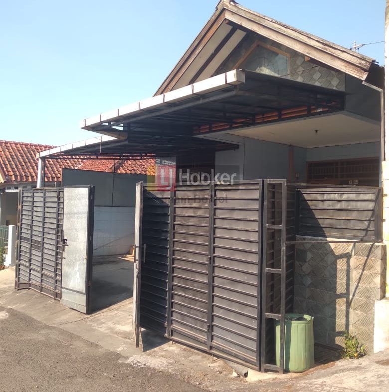 Jual Rumah Villa Aster Banyumanik Semarang