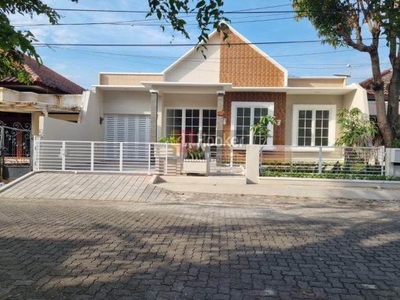 Jual Rumah Jalan Puri Anjasmoro Semarang Barat