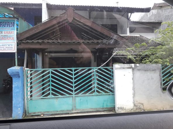 Jual Rumah Lama Jalan Kanfer Raya Banyumanik Semarang Selatan