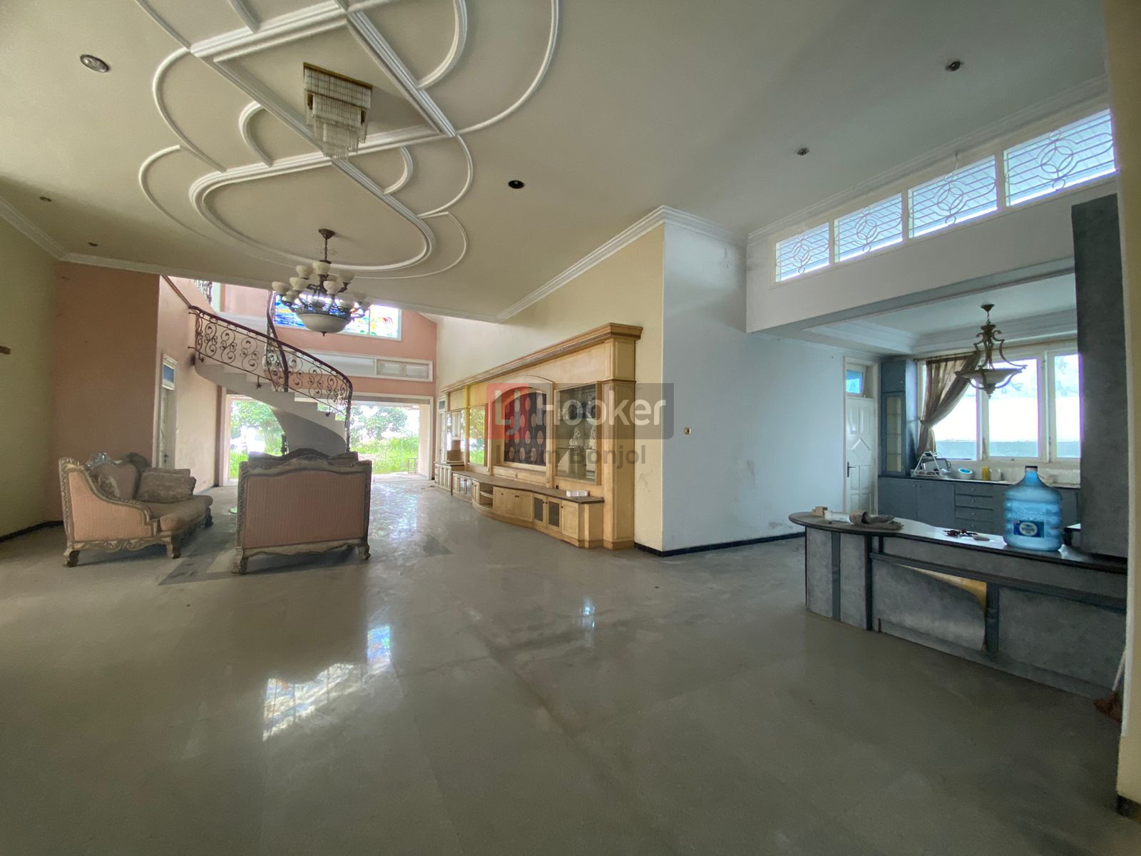 Rumah Mewah Bukit Sari Banyumanik Semarang