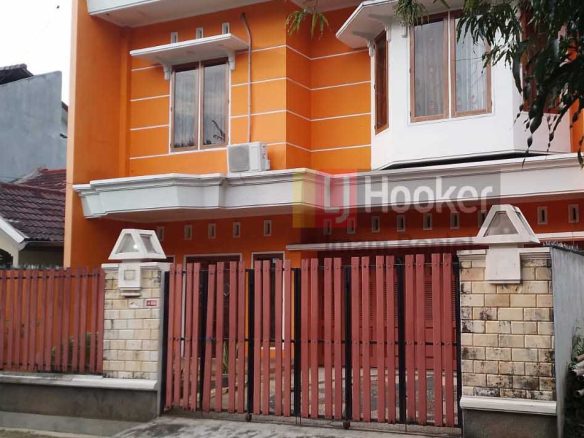 Jual Rumah Bukit Sari Banyumanik Semarang Selatan
