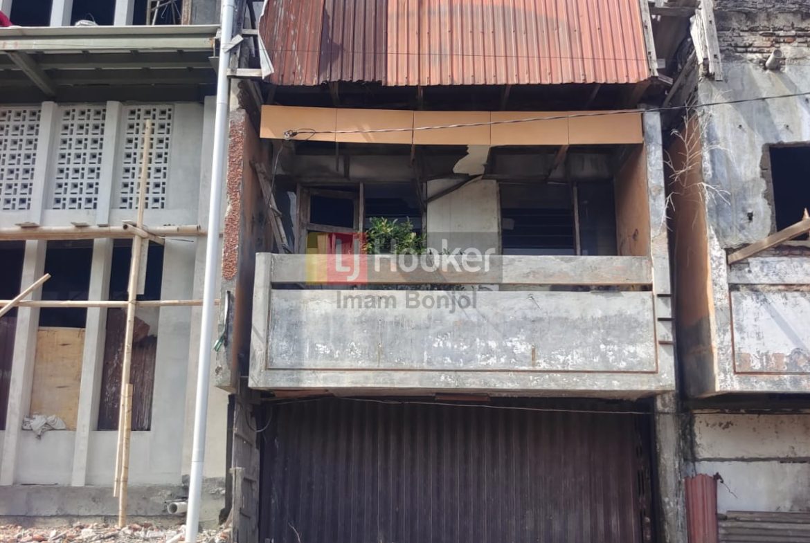 Ruko Strategis Tanah Mas Semarang Utara