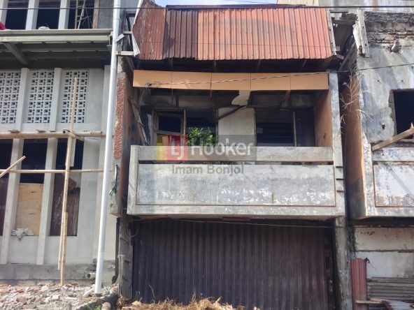 Ruko Strategis Tanah Mas Semarang Utara