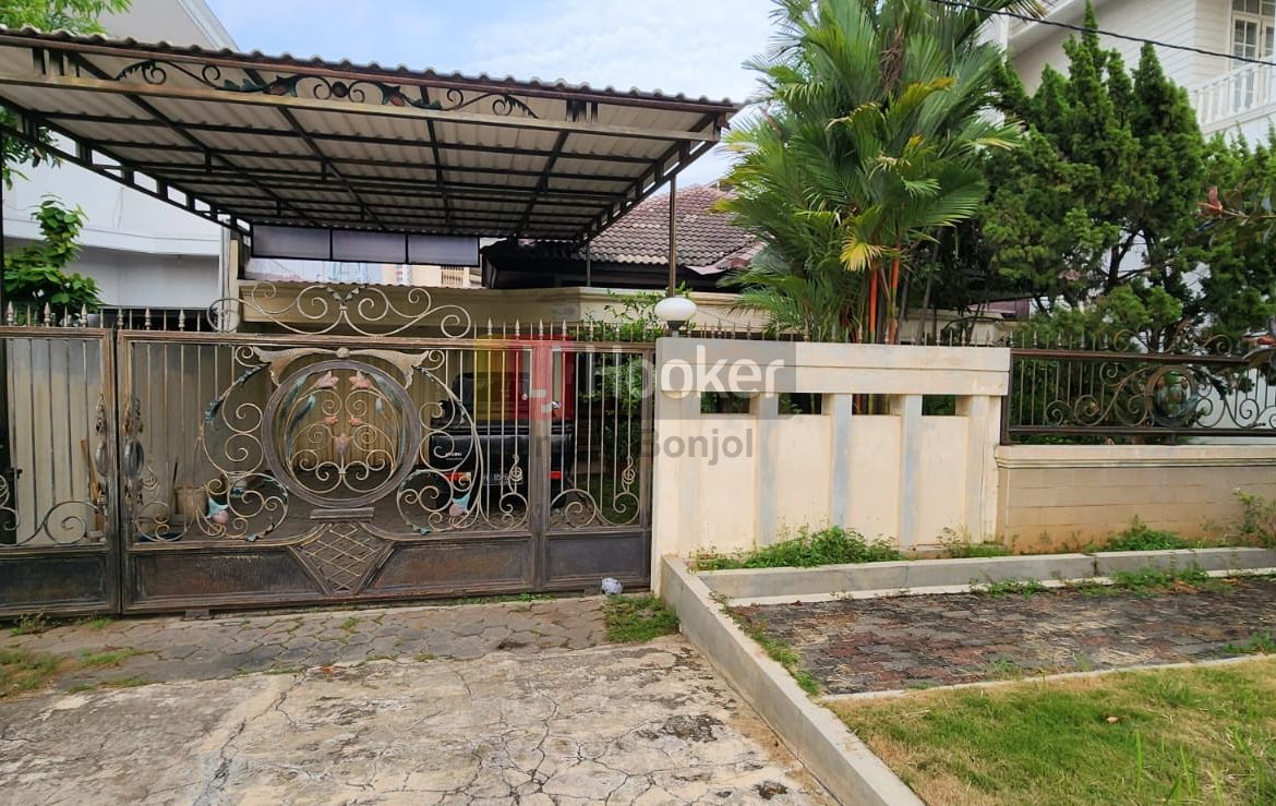 Rumah Jalan Puri Anjasmoro Semarang Barat