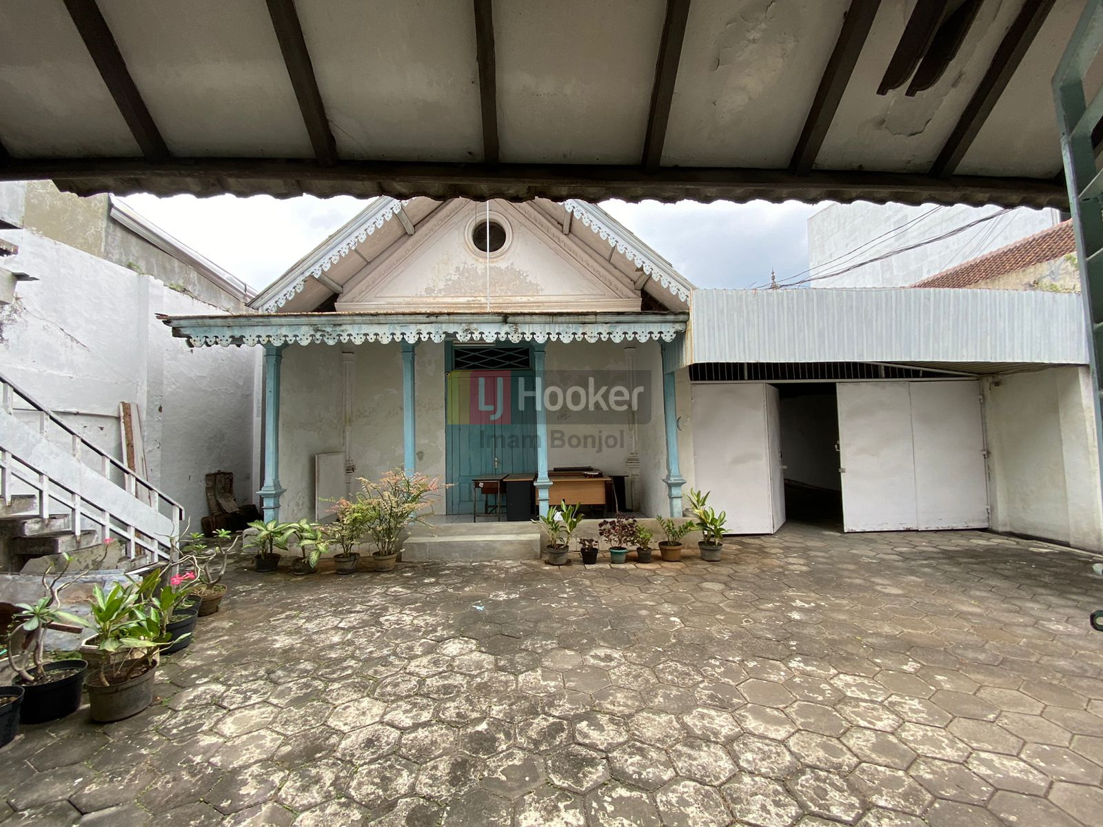 Rumah Lama Hitung Tanah Jalan Doktor Cipto Semarang Timur