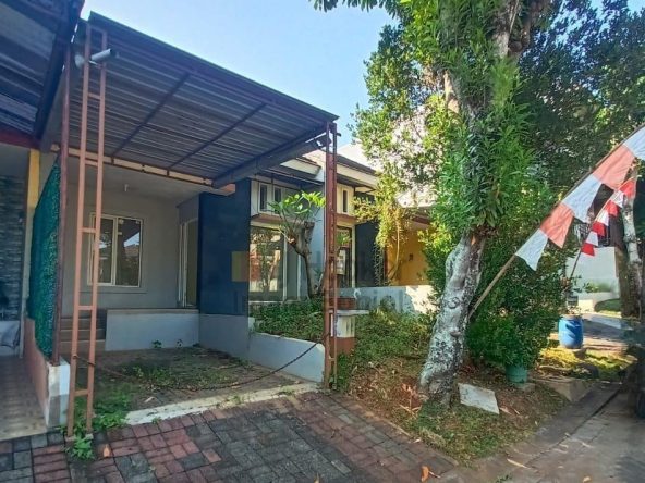 Jual Rumah Graha Taman Pelangi BSB Semarang Barat