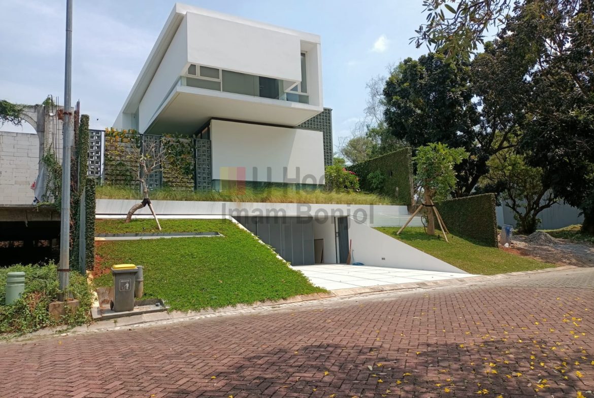 Jual Rumah Green Candi Residence Semarang Selatan