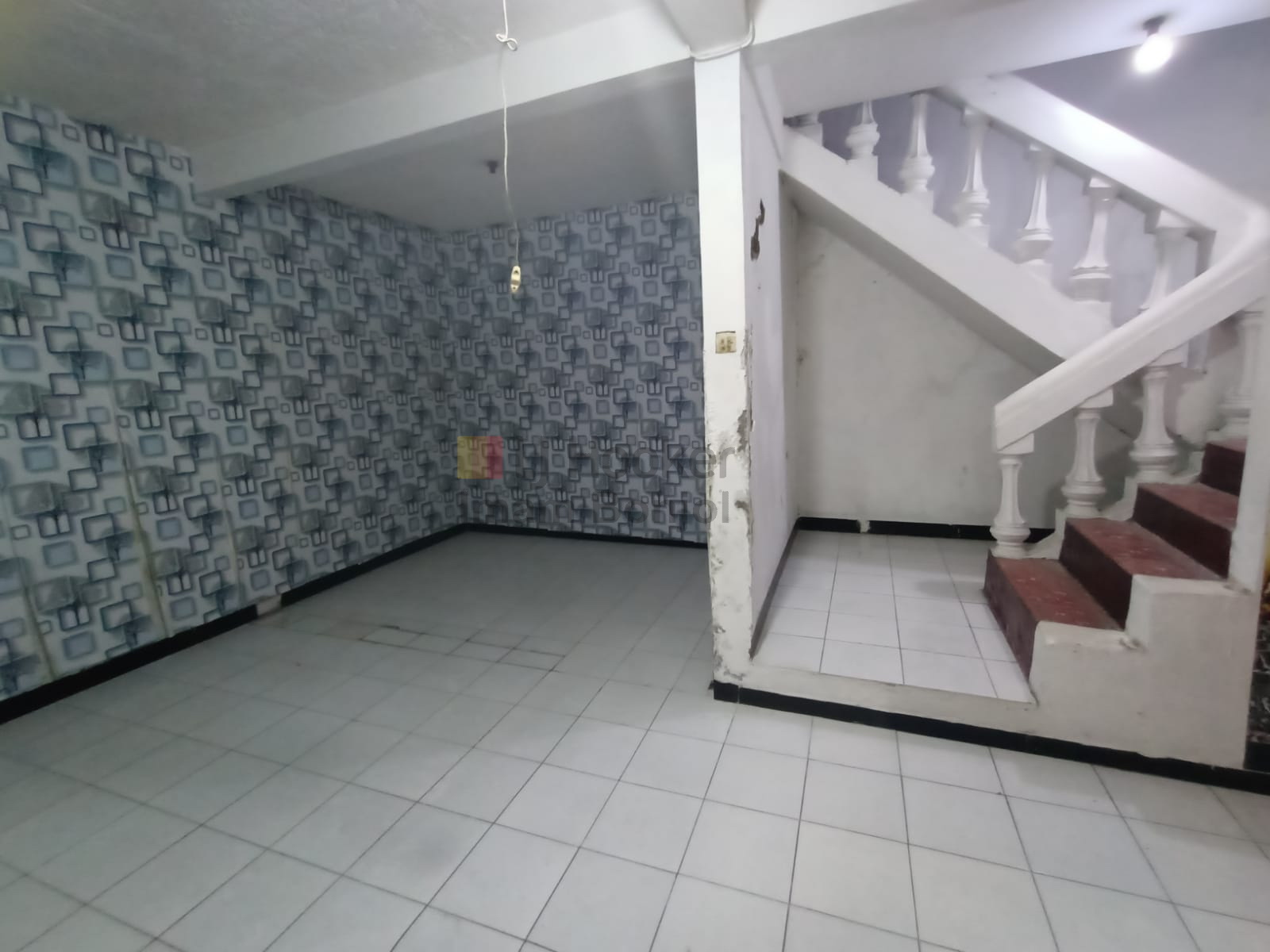 Jual Rumah Jalan Merbau Banyumanik Semarang Selatan