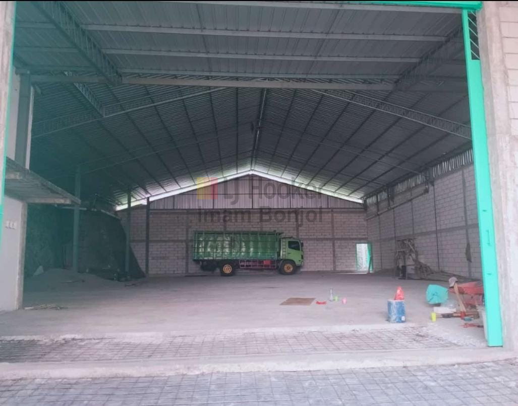 Sewa Gudang Jalan Simongan Semarang Barat