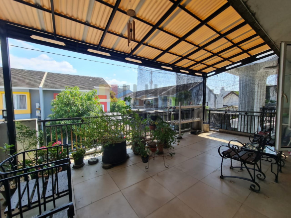 Jual Rumah Graha Wahid Semarang Selatan