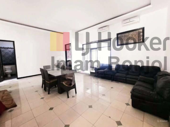 Sewa Rumah Graha Estetika Semarang Selatan