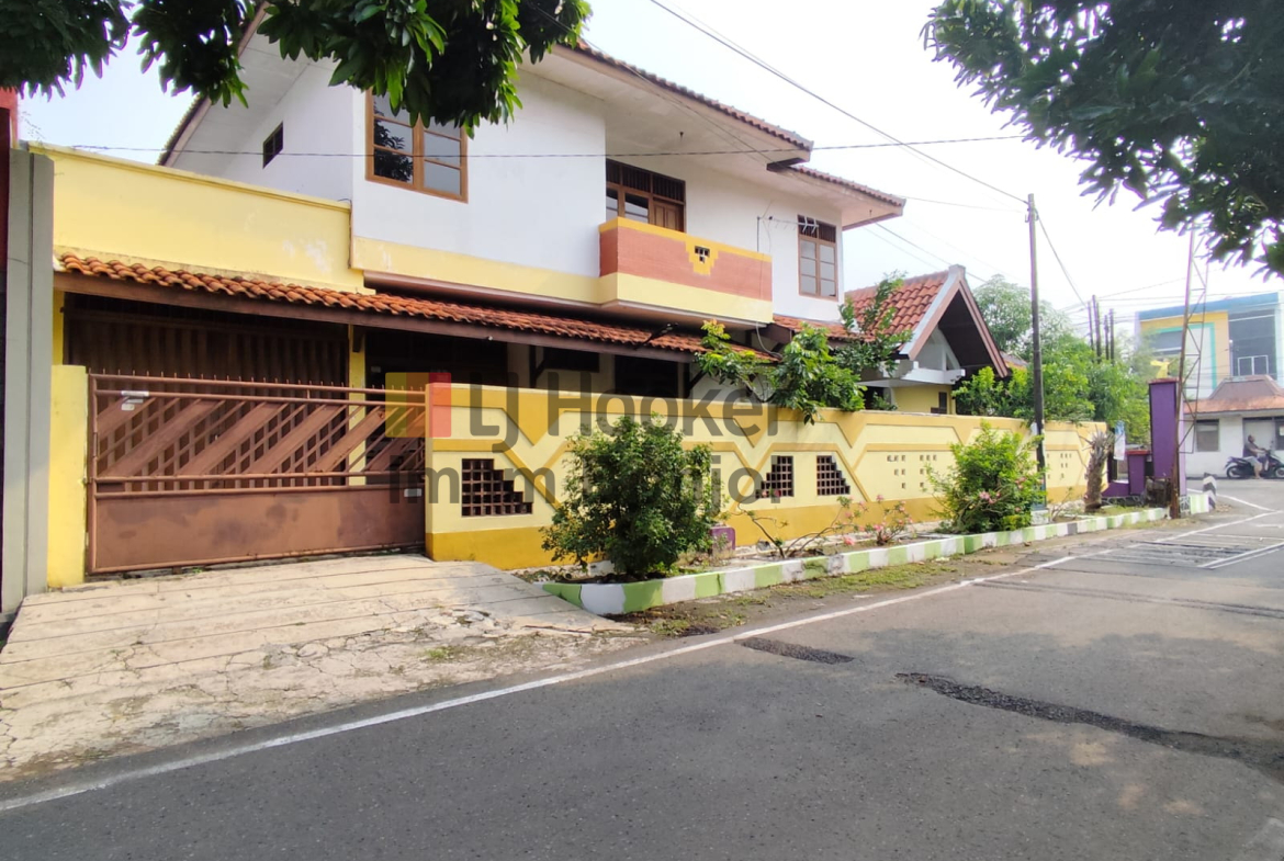 Jual Rumah Jl. Puspogiwang Semarang Barat