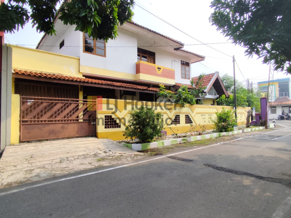 Jual Rumah Jl. Puspogiwang Semarang Barat