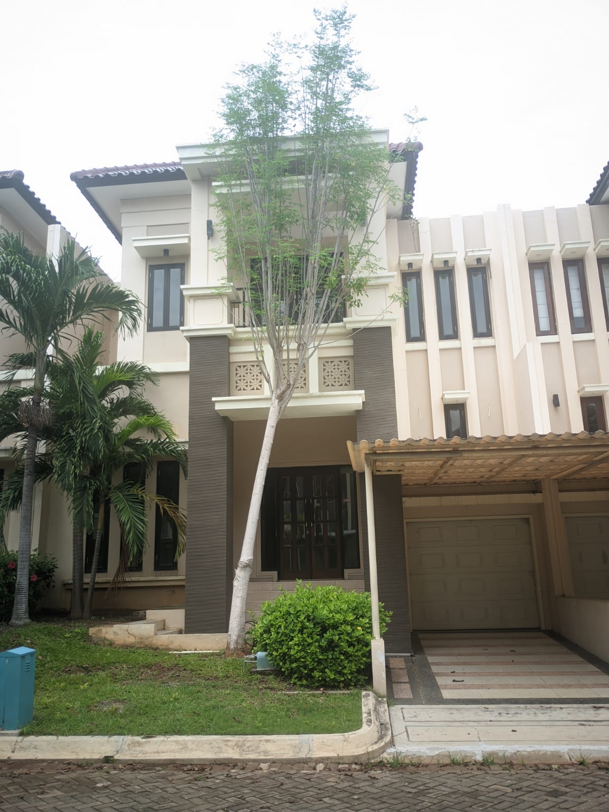 Sewa Rumah Royal Family Resident Semarang Barat