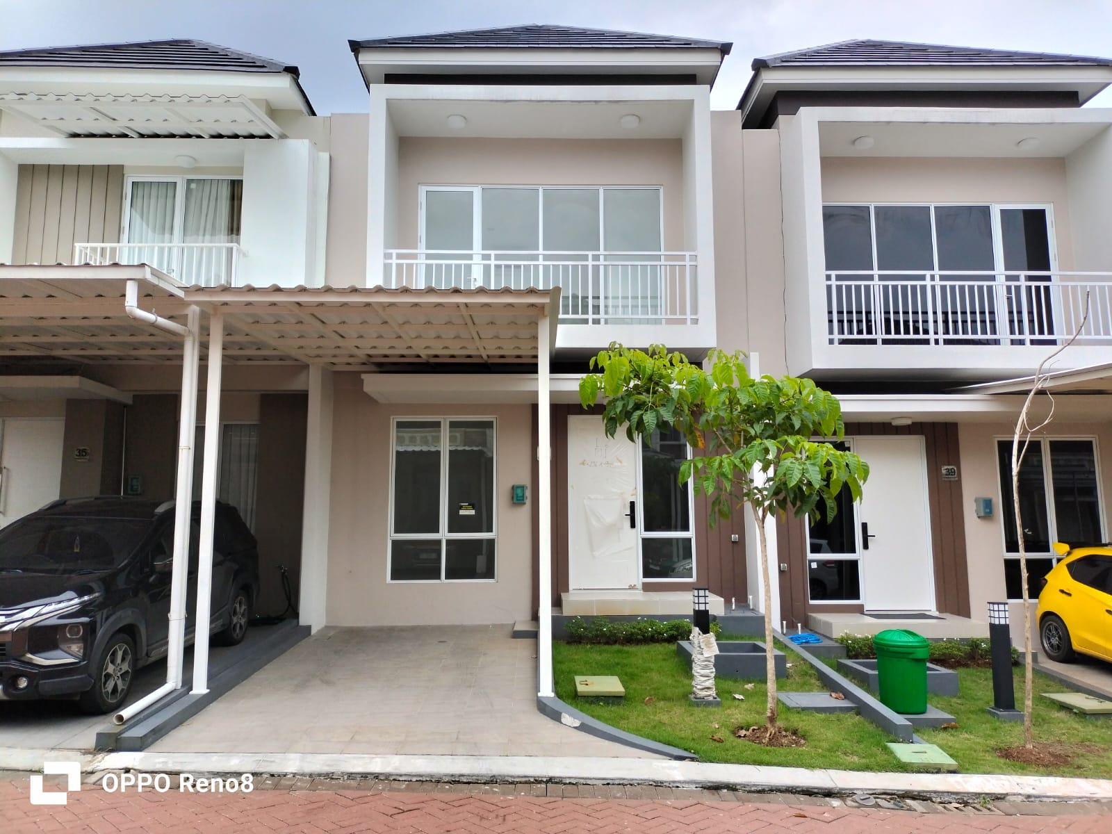 Jual Rumah Paramount Village Semarang Barat