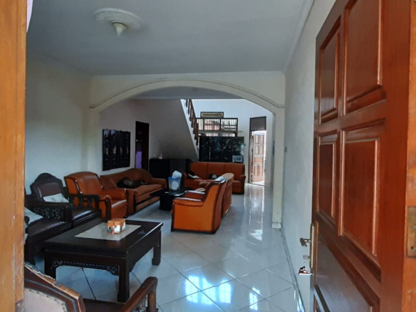 Jual Rumah Villa Aster Srondol Semarang Selatan