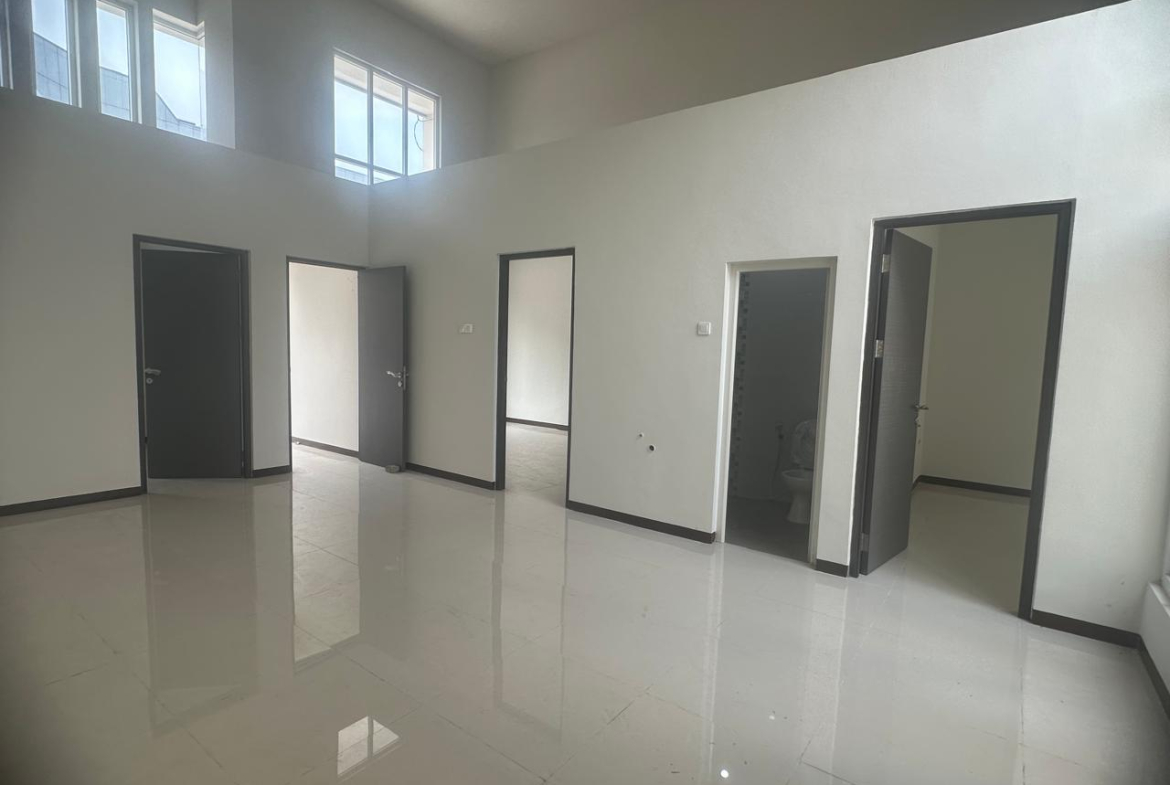 Jual Rumah Madukoro Regency Semarang Barat