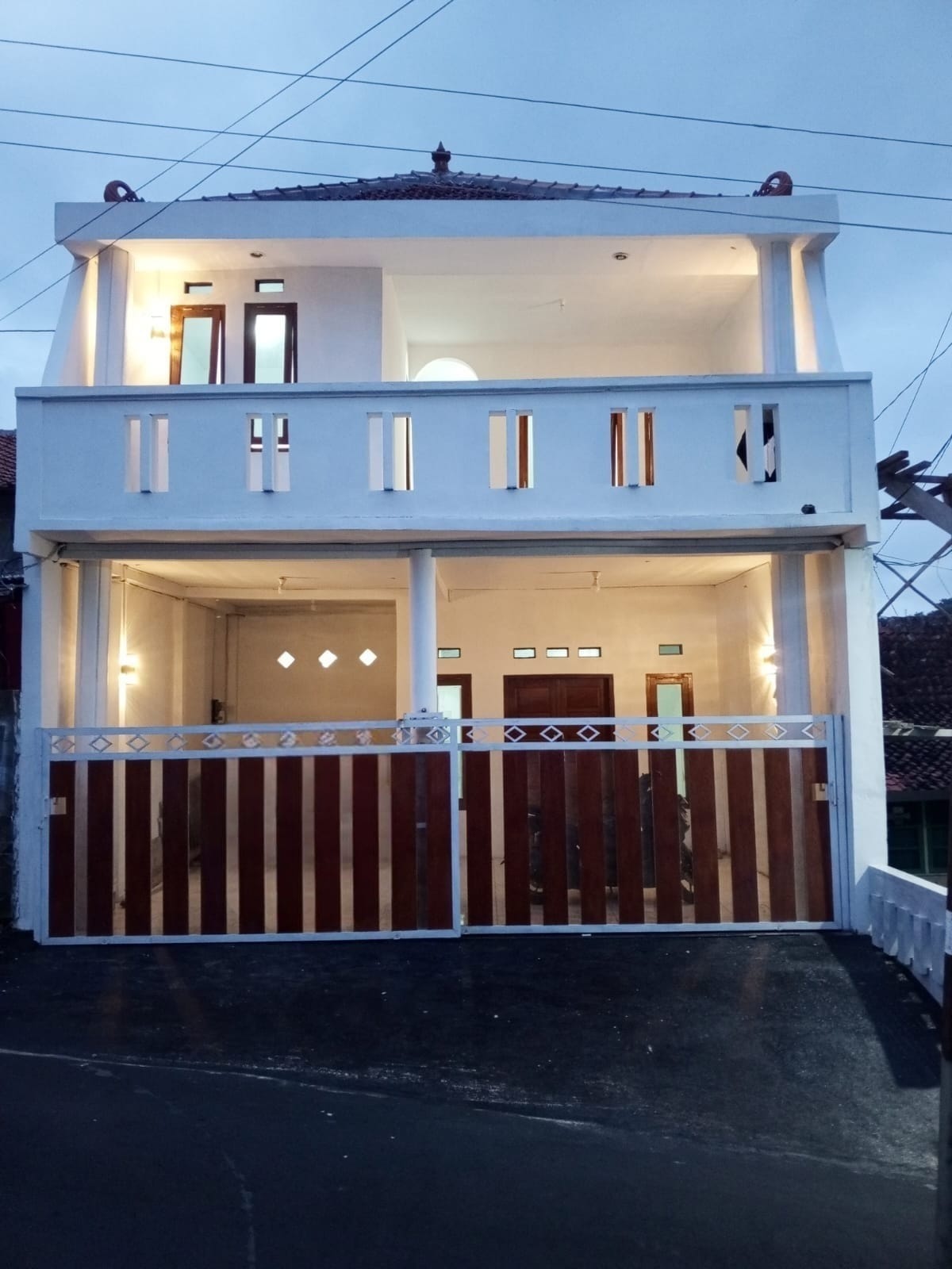 Jual Rumah Jl.Cikurai. Gajahmungkur Semarang Selatan