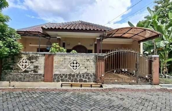 Sewa Rumah Jl.Gedongsongo Semarang Barat