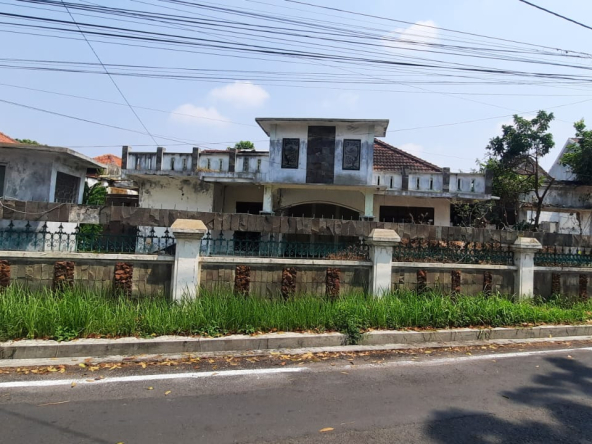 Jual Rumah hitung Tanah Jl.Kanguru. Gayamsari Semarang
