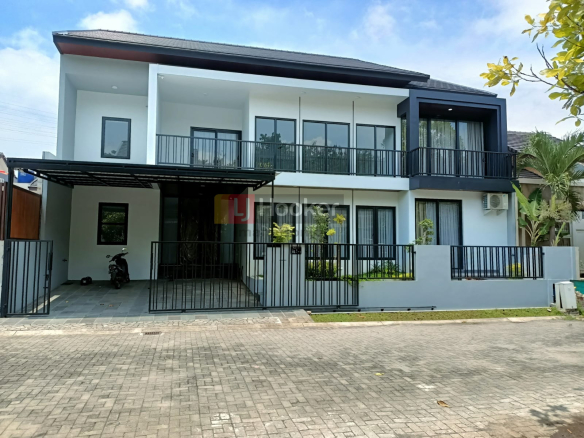 Jual Rumah Grha Candi Golf Semarang Selatan