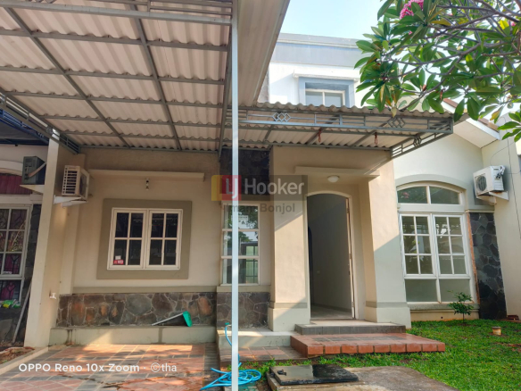 Sewa Rumah Graha Padma Semarang