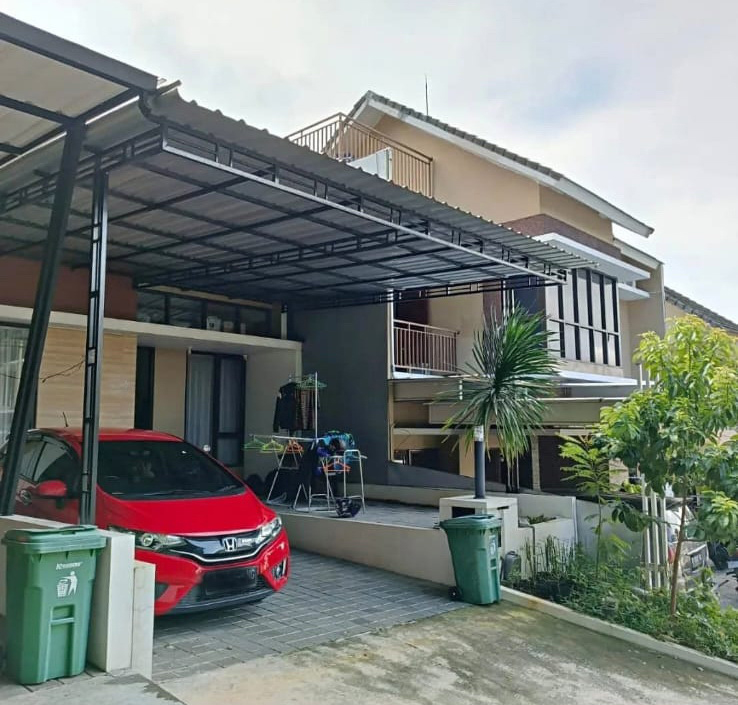 Jual Rumah Pandanaran Hills Semarang Selatan