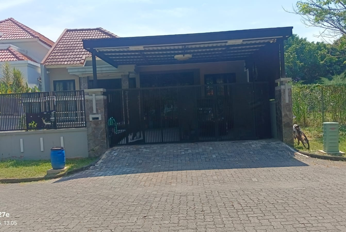 Sewa Rumah Graha Padma Semarang Barat