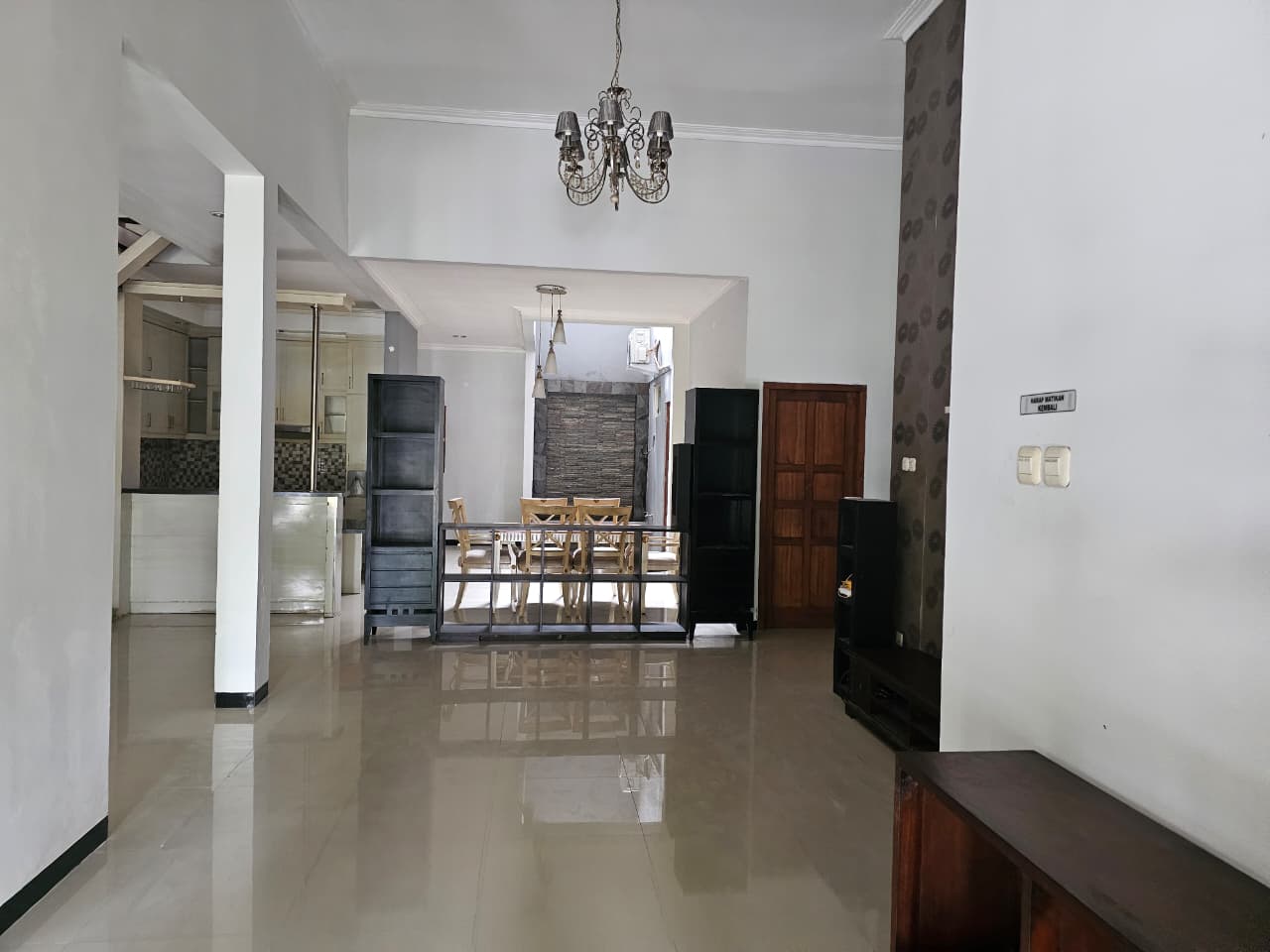 Sewa Rumah Graha Estetika.Banyumanik Semarang