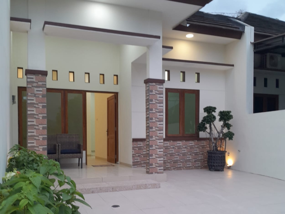 Jual Rumah Jl.Candisari Semarang Barat