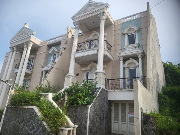 Jual Rumah di Villa Esperanza Semarang barat